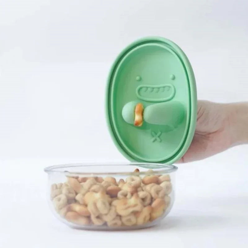 Mess-Free Snack Container